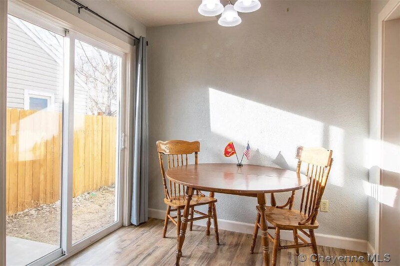 Building Photo - 620 Alexander Ave