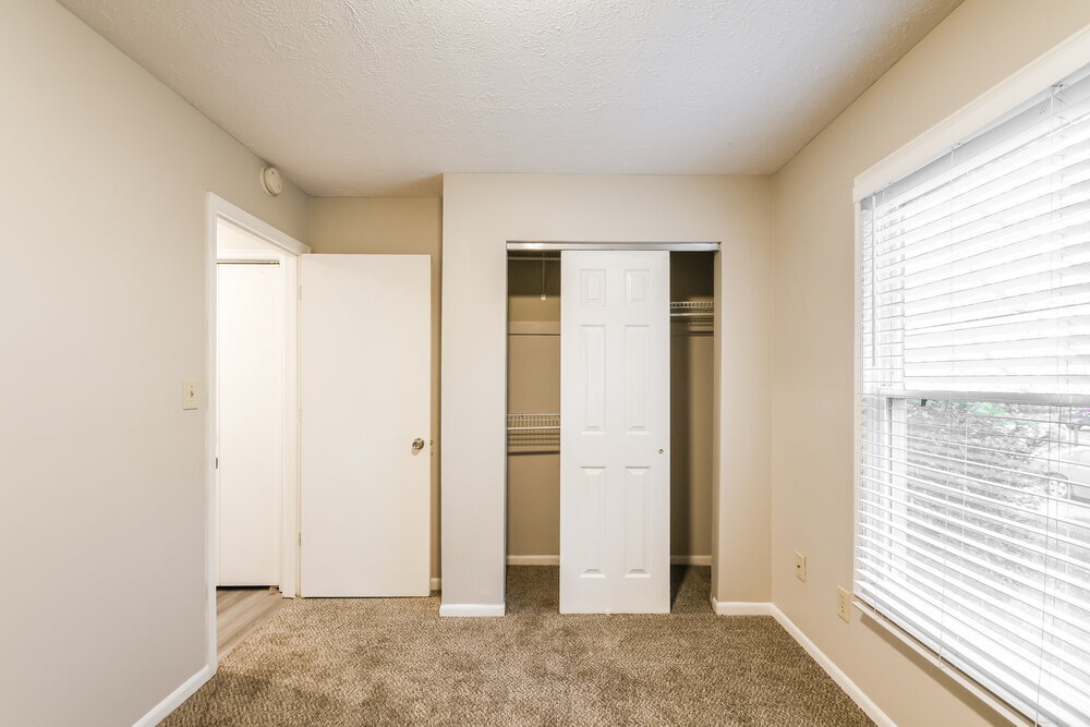 Building Photo - 4511 Tucson Dr