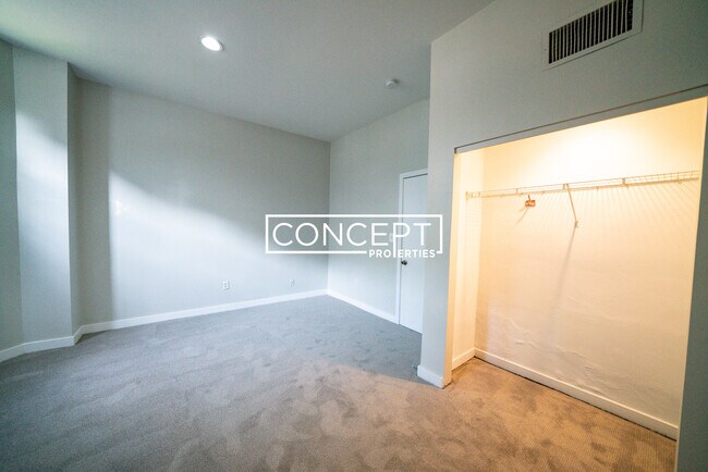 Building Photo - 548 Columbus Ave