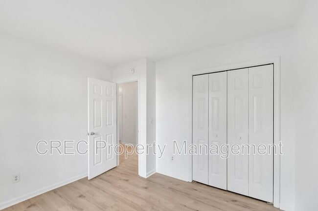 Building Photo - 8557 S Waccamaw Ct