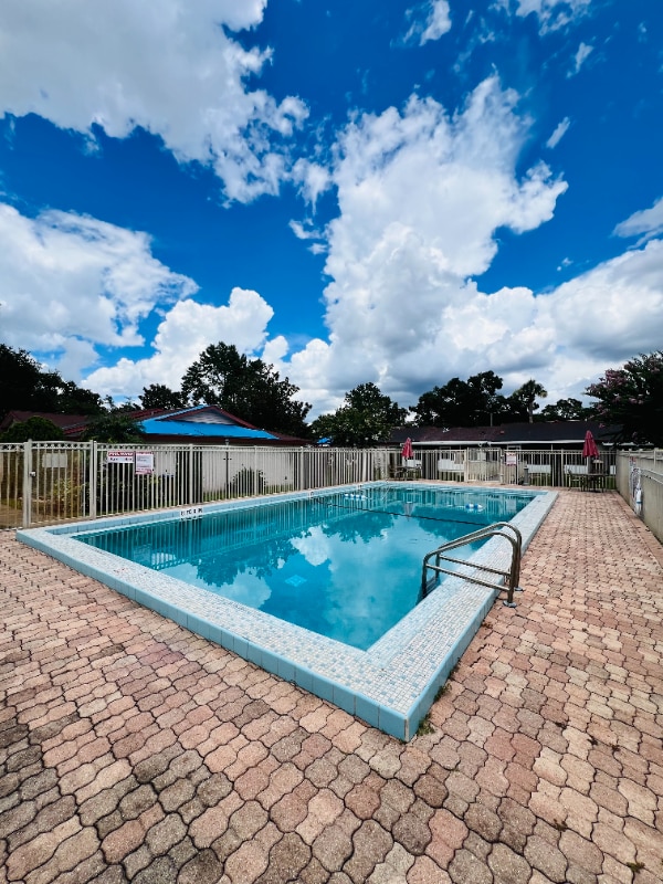 Building Photo - 67 S Marbrisa Way