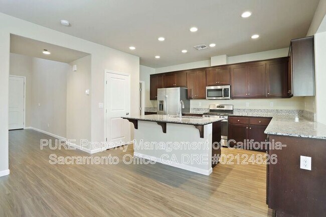 Building Photo - 5512 Amnest Way