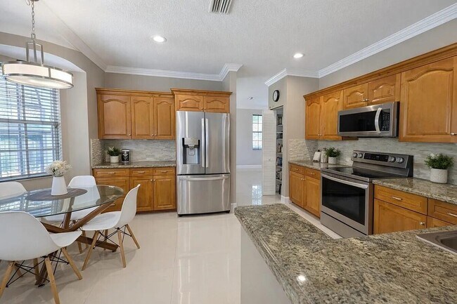 Building Photo - 131 Cameron Ct