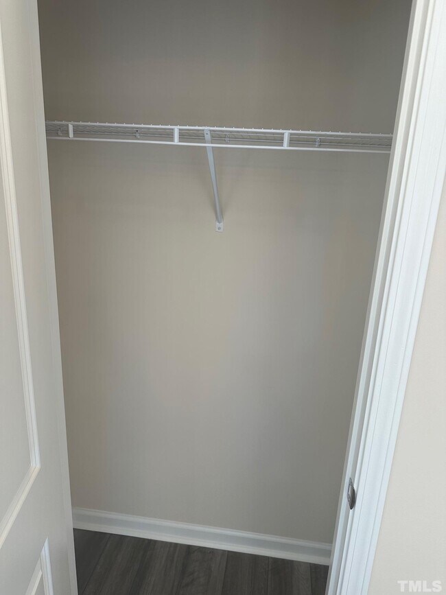 Building Photo - 240 Ribbon Rail St