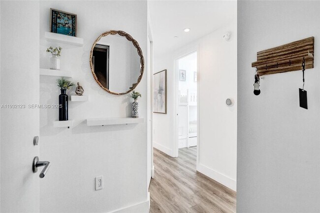 Building Photo - 1300 S Miami Ave