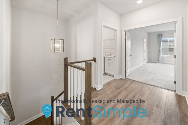 Building Photo - 12883 Sunrise Ridge Aly