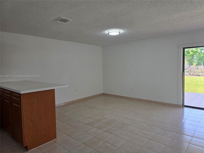 Building Photo - 10629 SW 68th Terrace