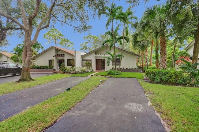Building Photo - 3821 Arelia Dr