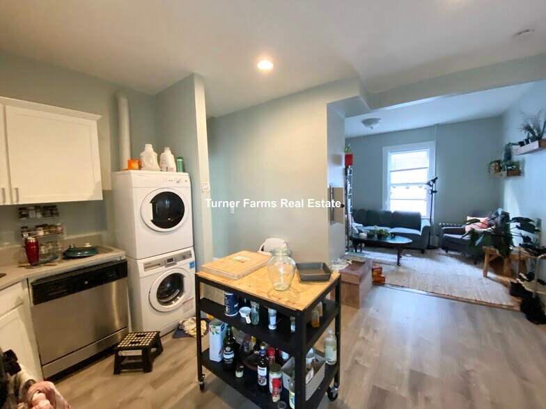 Building Photo - 3 Oswald St