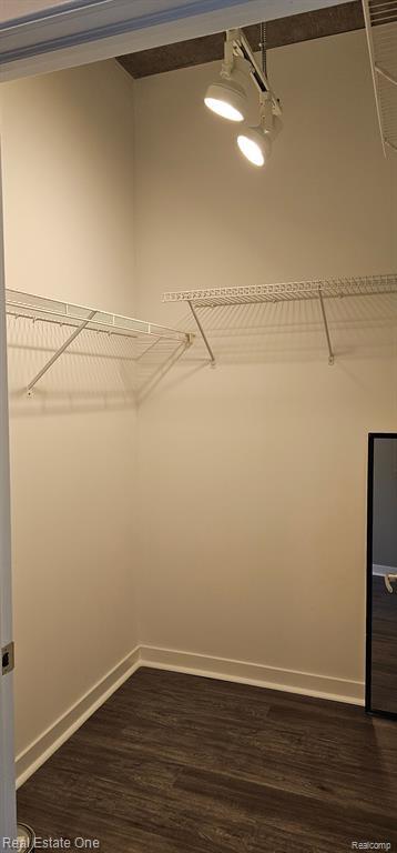 Building Photo - 100 W Fifth St