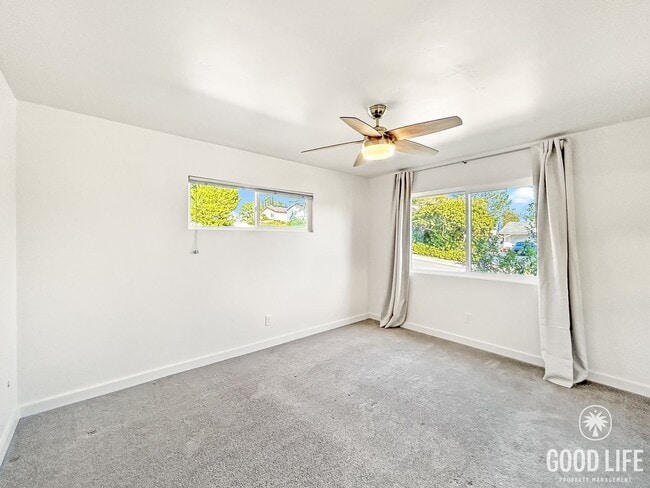 Building Photo - Beautiful 3BD/2BA with Updated Kitchen, 2-Car Detached Garage and A/C in Clairemont!