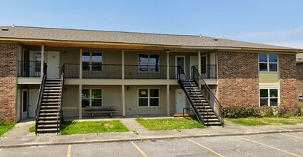 Building Photo - 16932 W Main St