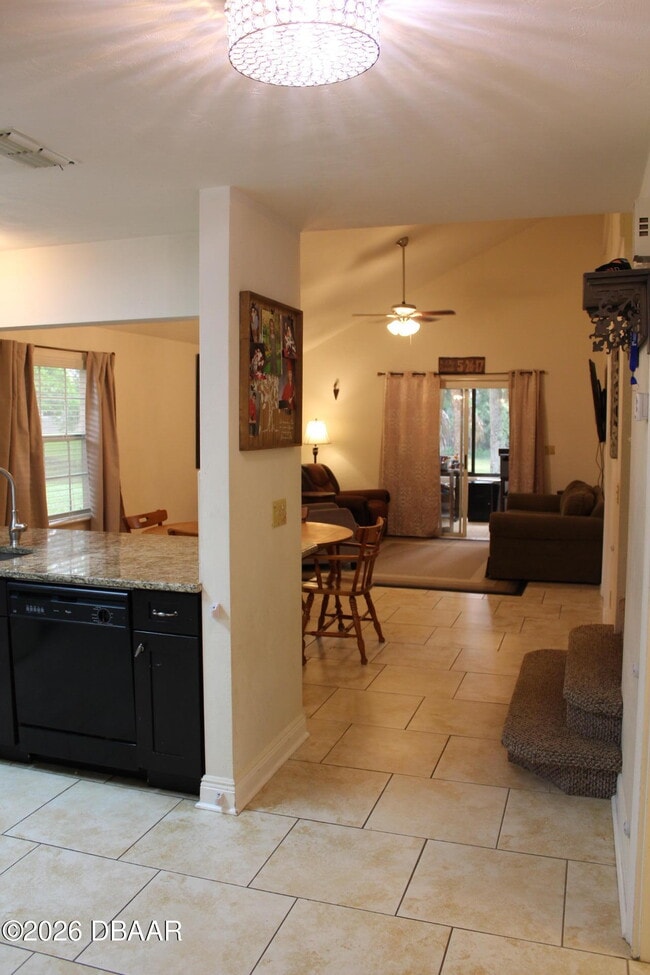 Building Photo - 4542 Rockledge Ln