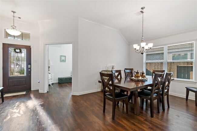 Building Photo - 4927 Applewood Crest Ln
