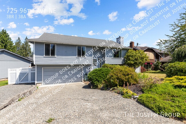 Primary Photo - 725 96th Ave NE