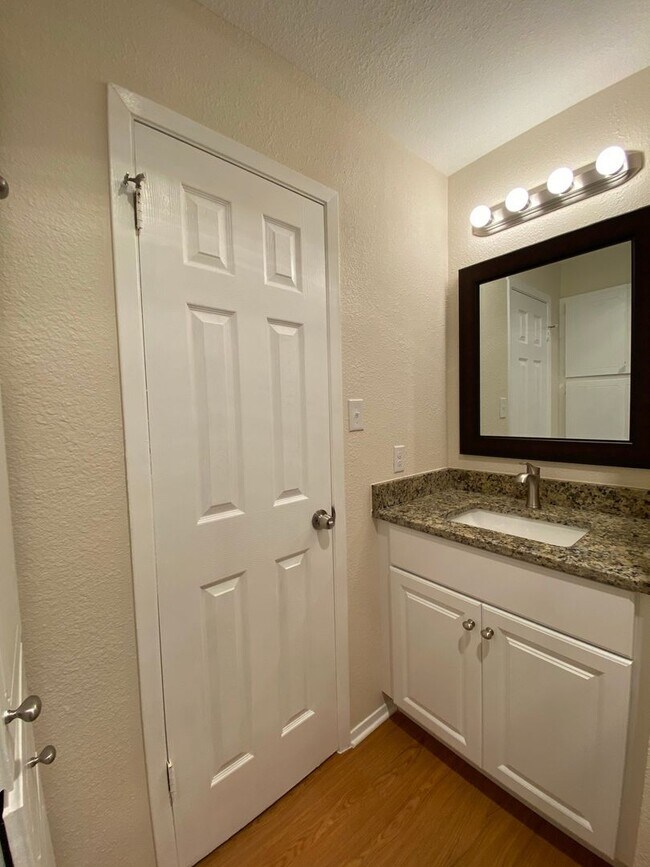 Building Photo - 11308 Ptarmigan Cove