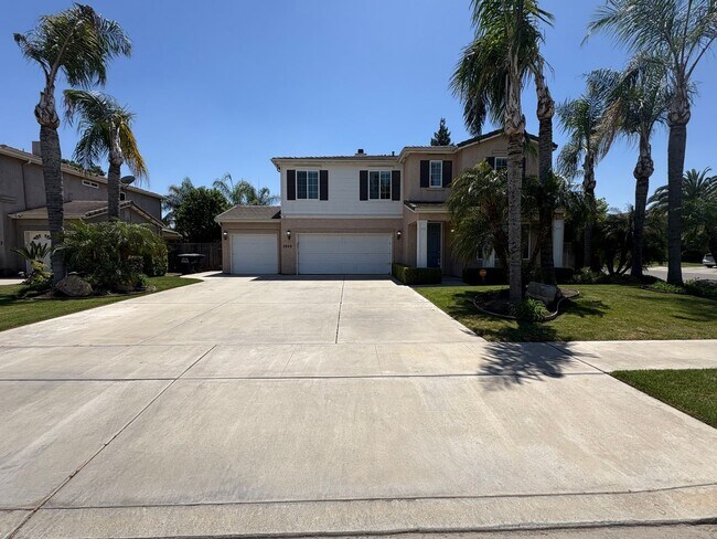 Primary Photo - NW Two story home, located in Foxwood subd...