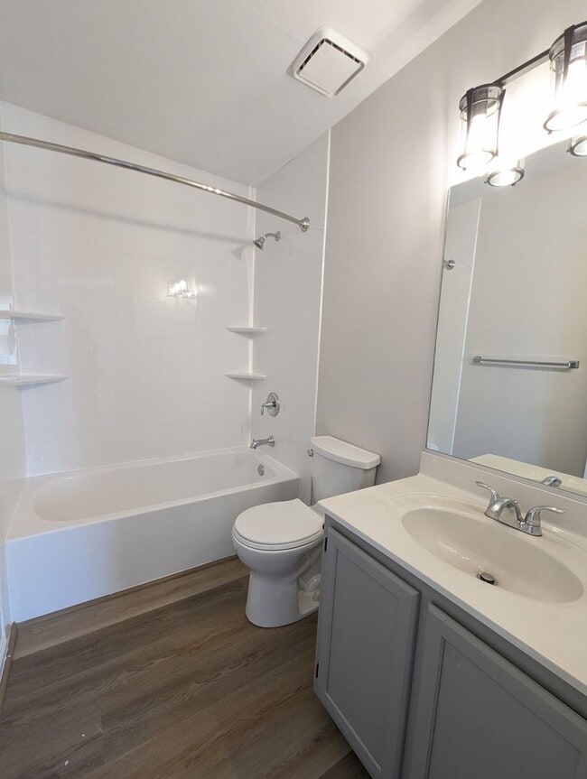 Building Photo - 143 Barn Swallow Rdg