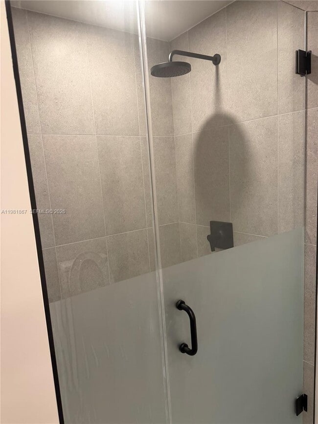 Building Photo - 121 NE 5th St