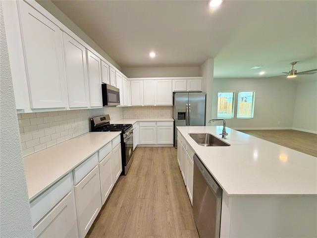 Building Photo - 2203 Heatwave Ln