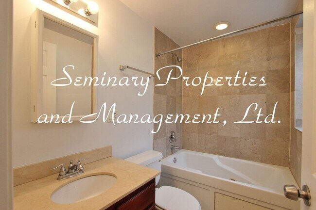 Interior Photo - 5653-5659 N Magnolia Ave