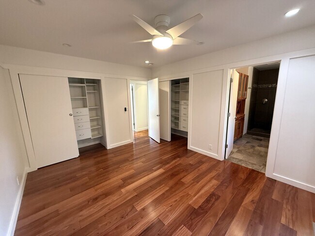 Building Photo - UNIQUE THREE BEDROOM TWO BATH MODERNIST MILL VALLEY HOME