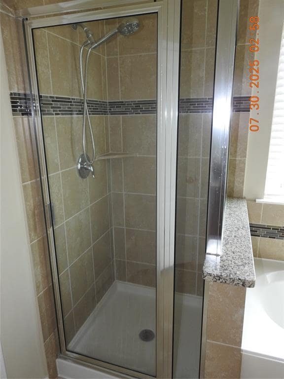 Building Photo - 3667 Raintree Village Dr