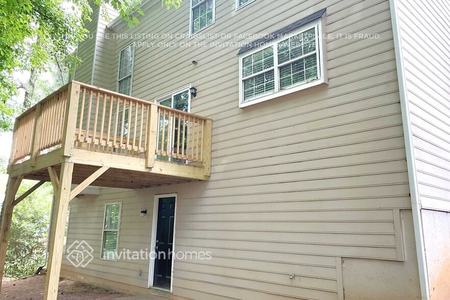 Building Photo - 3755 Oak Park Dr