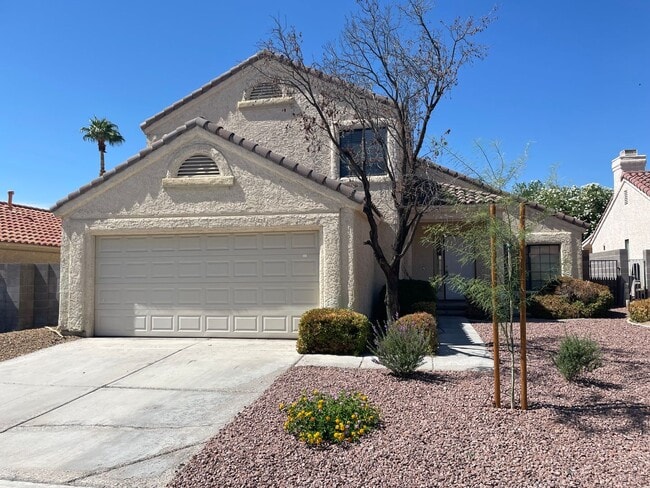 Primary Photo - 3209 Ventana Hills Dr