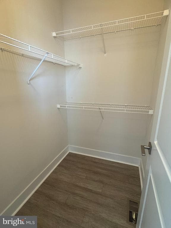 Building Photo - 213 Pomegranate Ln