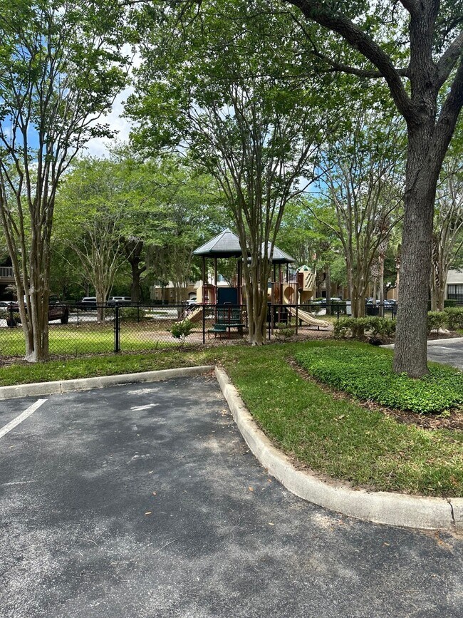 Building Photo - 12700 Bartram Park Blvd