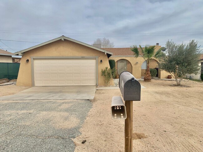 Primary Photo - 3 Bedroom 2 Bath Home