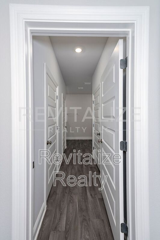 Building Photo - 14531 Dayton Cir
