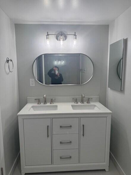 Building Photo - 7505 Democracy Blvd