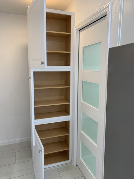 Building Photo - 2015 9th St