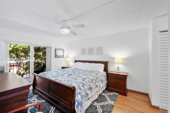 Building Photo - 3909 N Ocean Blvd