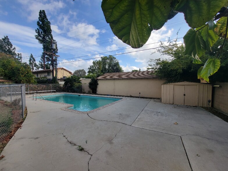 Building Photo - 13550 Leadwell St