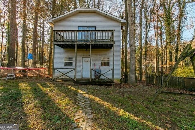 Building Photo - 2805 Pine Hill Dr
