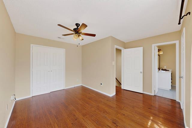 Building Photo - 6027 Homestead Ct