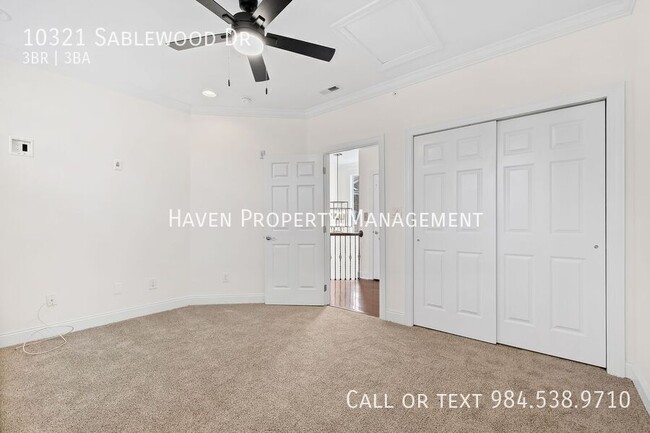 Building Photo - 10321 Sablewood Dr