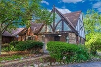 Building Photo - 3790 Grovedale Pl