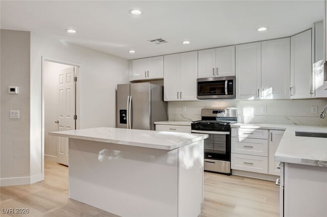 Building Photo - 10807 Cather Ave