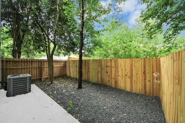 Building Photo - 8313 Venus St