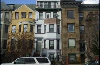 Building Photo - 1441 Girard St NW