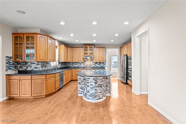 Building Photo - 7441 Scioto Ct