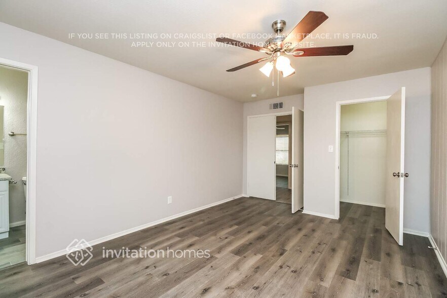 Building Photo - 3206 N Emerson St