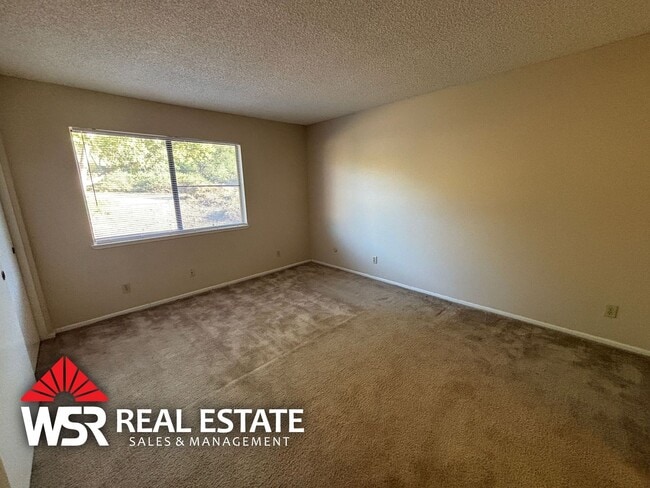 Building Photo - Clean 3 Bedroom Riverside Home Near Poly High and Victoria Ave with HOA Pool and 2-Car Garage