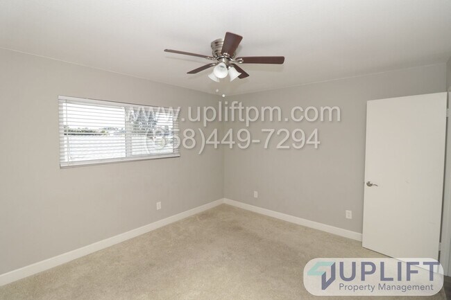Building Photo - Louisiana St (3623-3627)