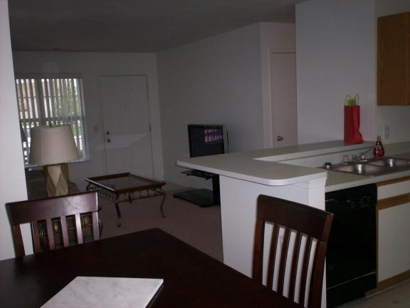 Building Photo - 13646 Cascade Dr