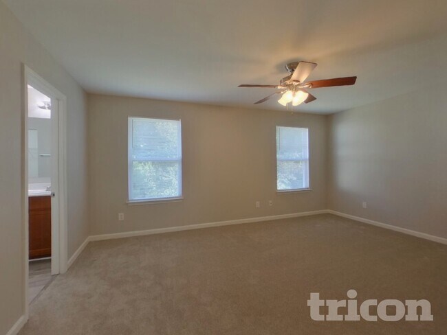 Building Photo - 1551 Peabody Court